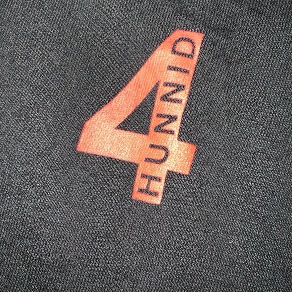 YG 4 Hunnid Good Sex No Stress Small Circle Big Checks Black S/S Crew T-Shirt - Picture 5 of 6